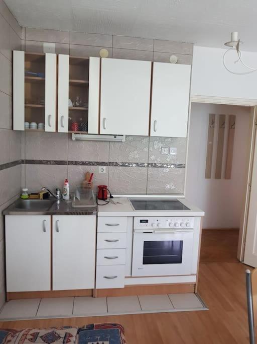 Apartmán Apartman Panorama Glavna Ulica Užice Exteriér fotografie